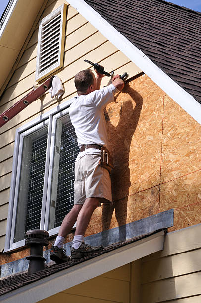 Storm Damage Siding Repair in Metzger, OR